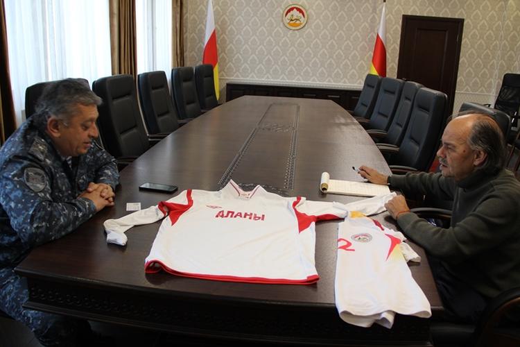 Алан Джиоев и Мауро Мурджиа