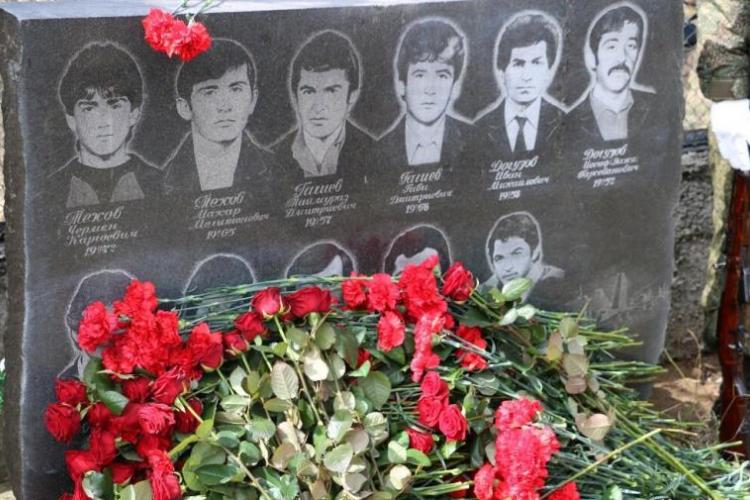 Траурный митинг памяти жертв Ередской трагедии