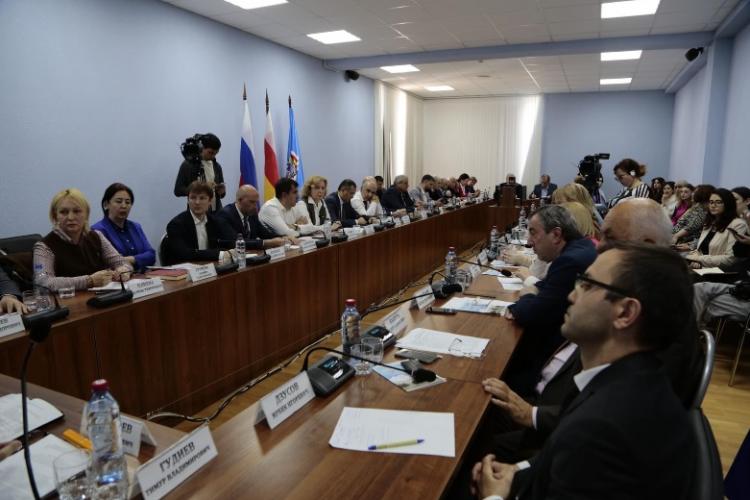 Круглый стол «Южный Кавказ: современные угрозы и вызовы региональной безопасности»