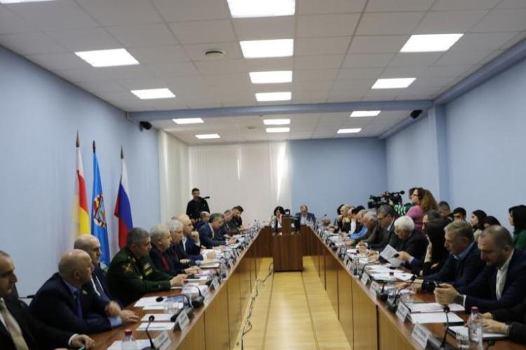 Научно-практическая конференция «Украинский кризис истоки, тенденции развития, геополитический контекст»