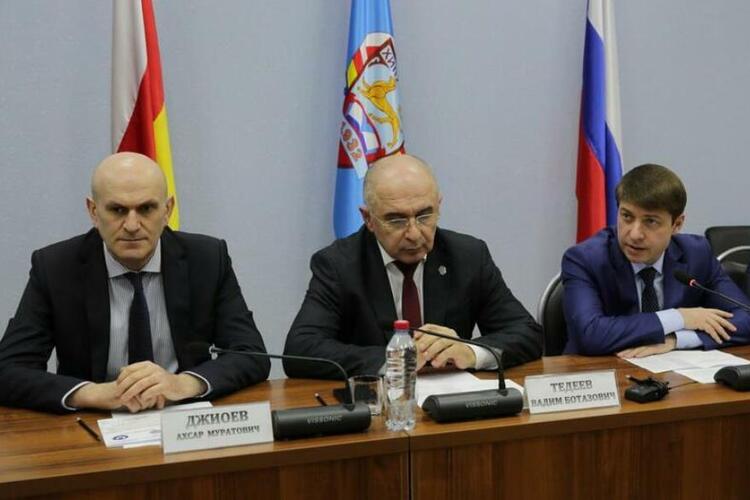 Круглый стол в ЮОГУ