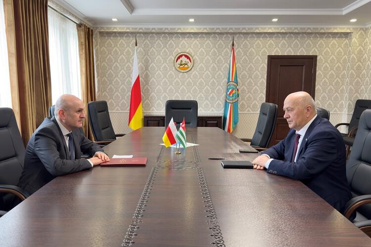 Встреча А.М. Джиоева и А.М. Елбакиева