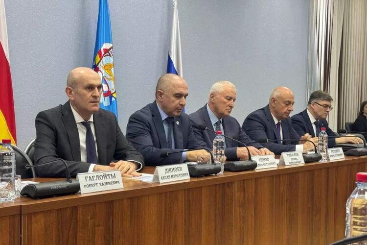 Научно-практическая конференция в ЮОГУ, приуроченная к 80-летию Великой Победы