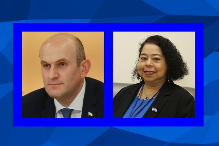 Джиоты Æхсар ӕмӕ льба Асусена Торрес Мехия