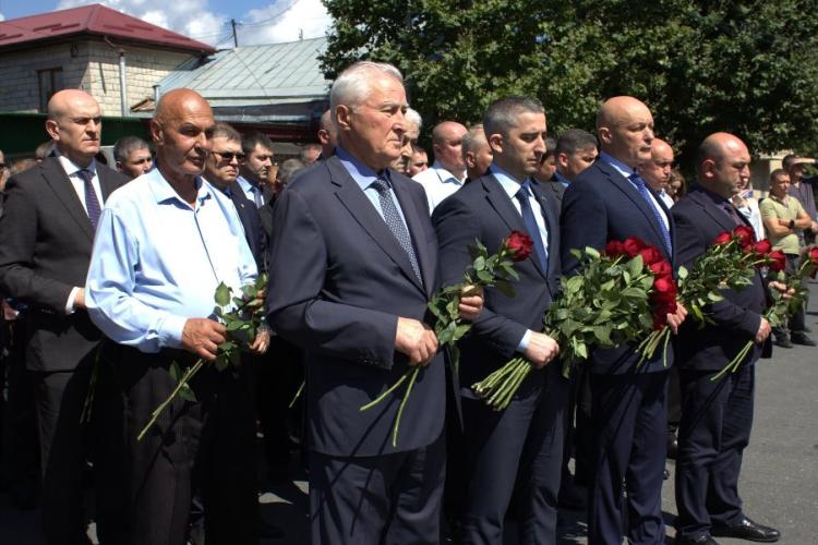 Памятная акция в Цхинвале, посвященная 22-ой годовщине трагических событий в Беслане