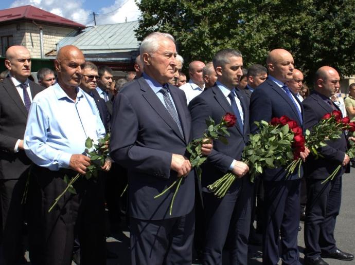 Памятная акция в Цхинвале, посвященная 22-ой годовщине трагических событий в Беслане