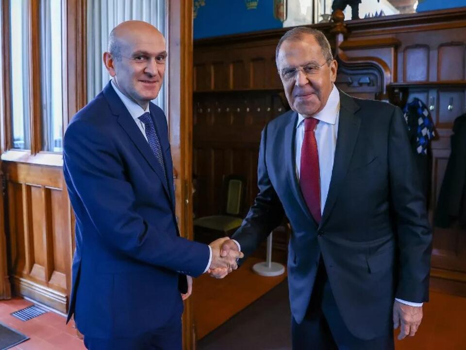 А.М. Джиоев и С.В. Лавров