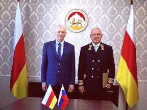 Дмитрий Медоев принял Марата Кулахметова