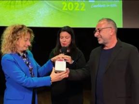 Моника Морони передала семена ели, привезенные из Беслана