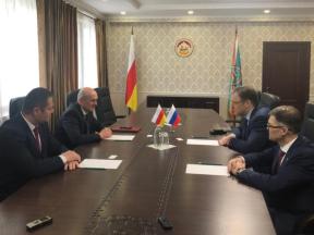 Встреча А.М. Джиоева и Р.В. Мирошника