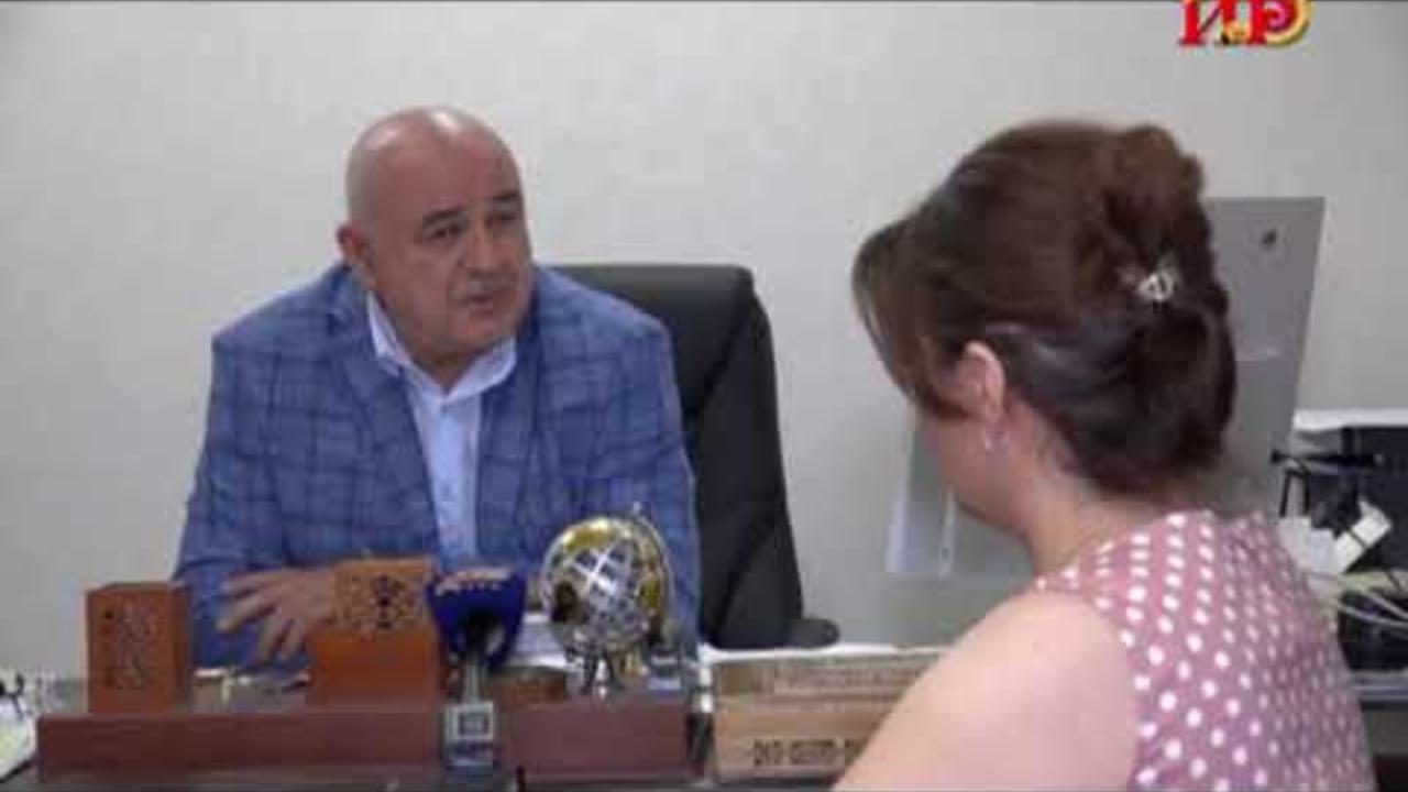 Embedded thumbnail for Атака на традиционные ценности. Дмитрий Медоев о событиях в Грузии.