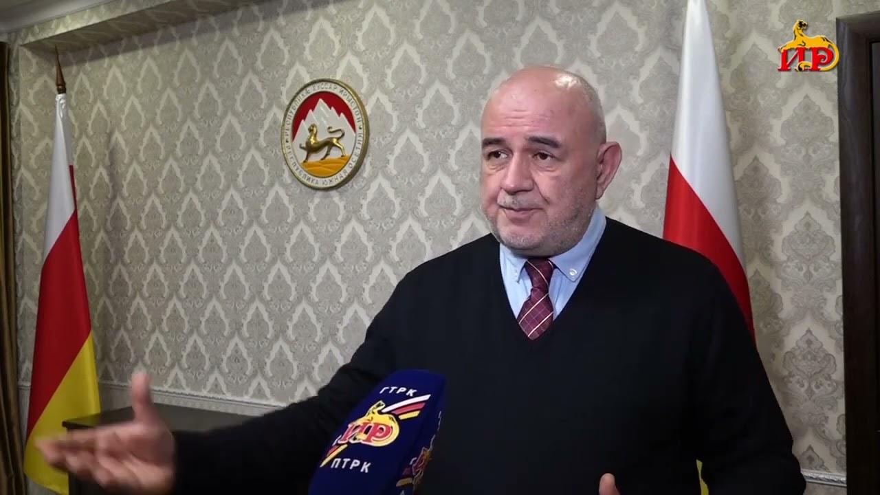 Embedded thumbnail for Министр иностранных дел Республики Южная Осетия Д.Н. Медоев о заявлении Президента Республики Беларусь А.Г. Лукашенко - репортаж ГТРК Ир