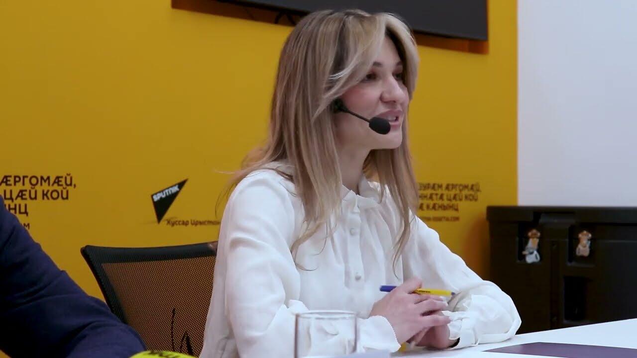 Embedded thumbnail for Пресс-конференция Министра иностранных дел Южной Осетии А.М. Джиоева и Чрезвычайного и Полномочного Посла России в Южной Осетии М.М. Кулахметова к 10-летию подписания Договора между РЮО и РФ о союзничестве и интеграции