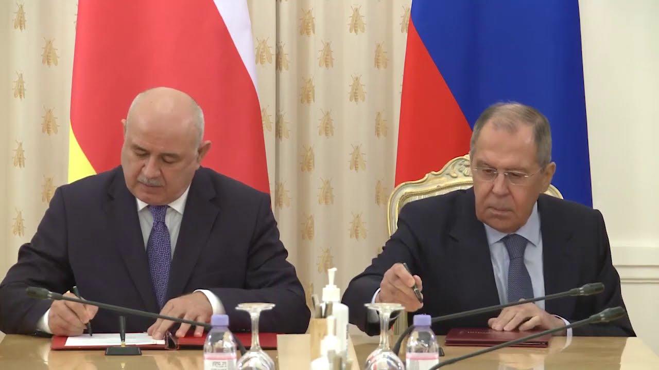 Embedded thumbnail for Встреча и.о. Министра иностранных дел Республики Южная Осетия Д.Н. Медоева и Министра иностранных дел Российской Федерации С.В. Лаврова